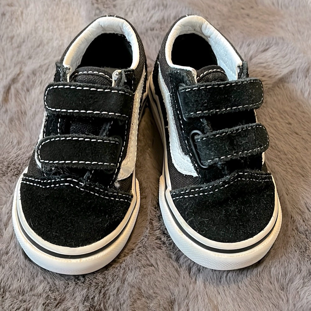 Black and White Vans Toddler Size 5